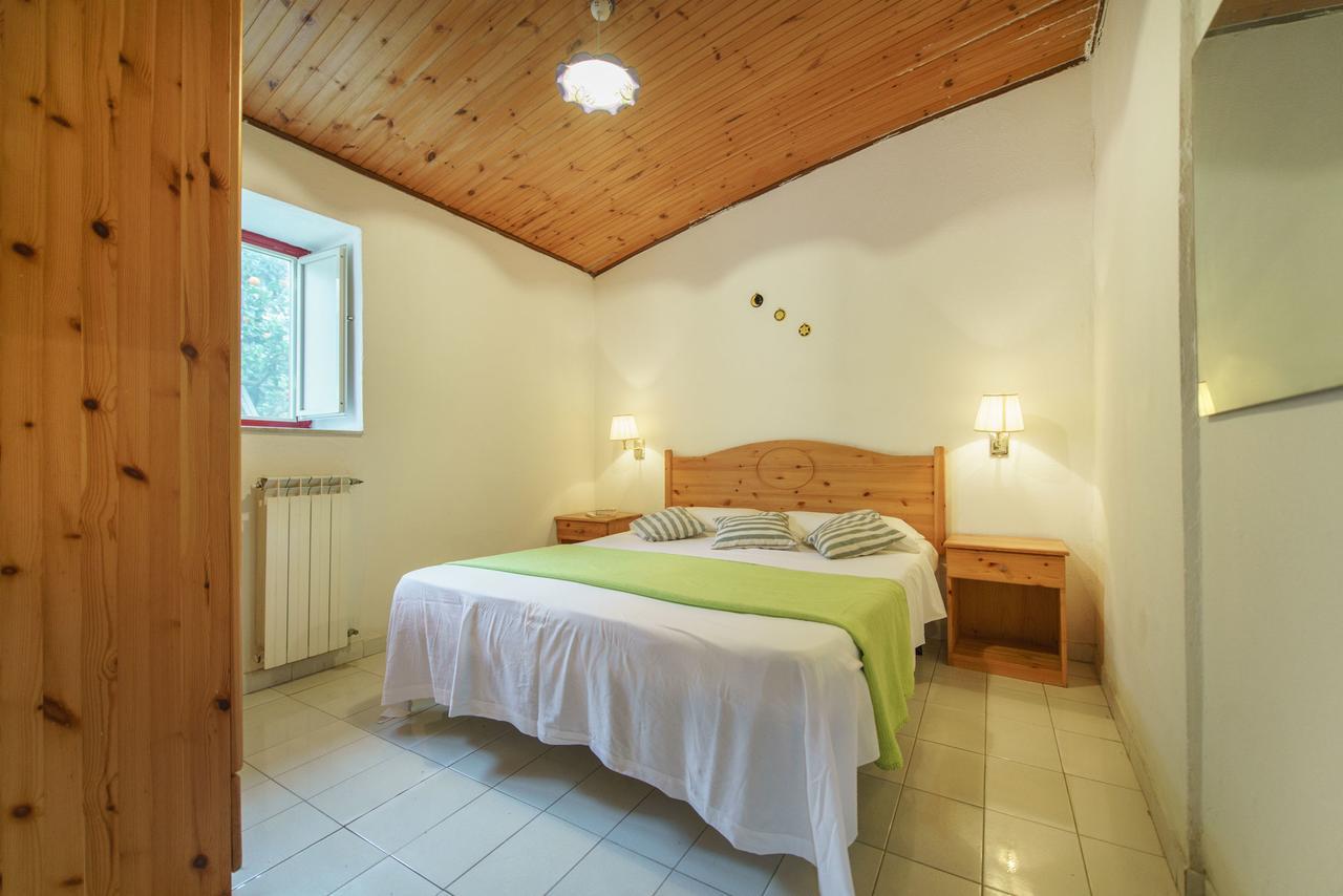 La Rosa Dei Venti Aparthotel Прочида Екстериор снимка